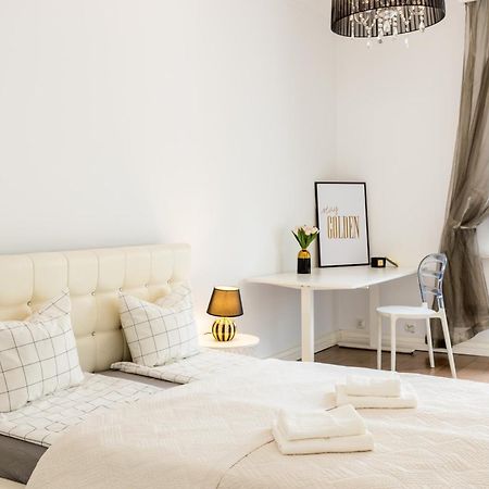 Central Warsaw Apartment - Great Location-Old Town - Podwale Exterior photo